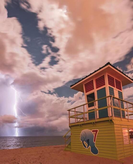 Beachway Per Ankh Pompano Beach Exterior foto